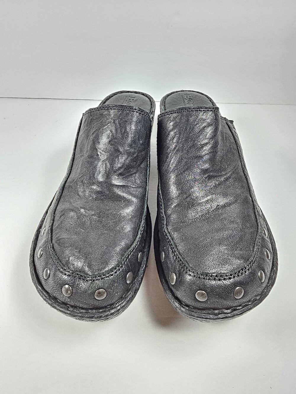 Born Majesty Black Leather Studded Slip On Clog Mule Sz 9 Edgy Biker Whimsigoth - Picture 2 of 9